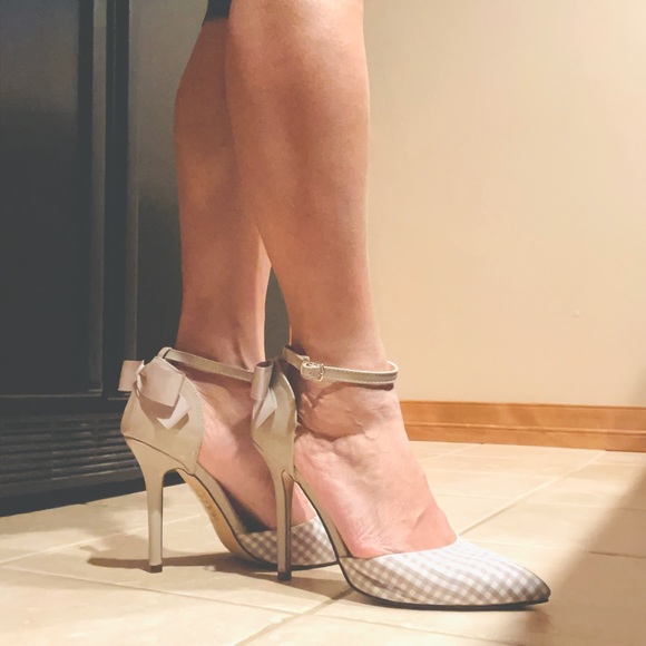 Madison by Shoedazzle beige plaid stiletto 9 - Picture 9 of 13